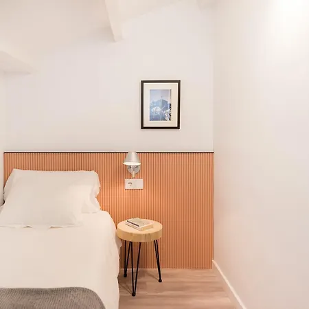 Petit Luxe Duplex 公寓 特拉萨